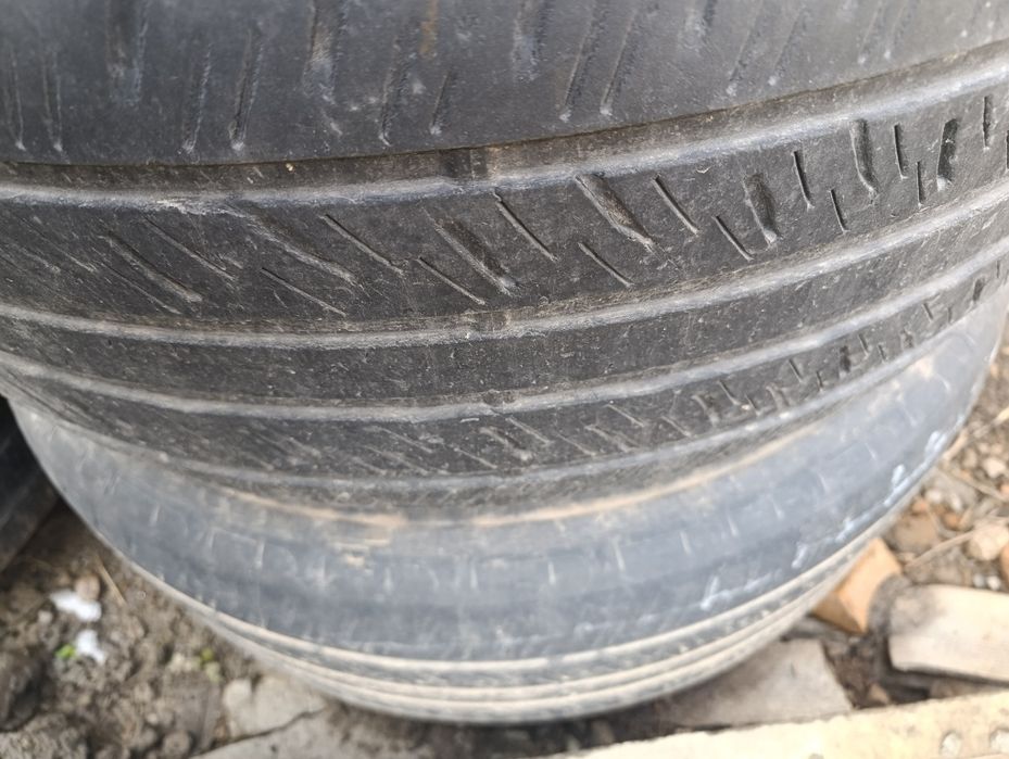 Шины  летние продам