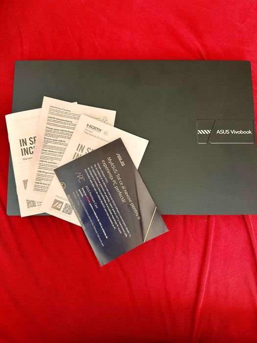 ASUS Vivobook Ryzen 7 / 16GB RAM / 15.6” –  произведен 08.2025)