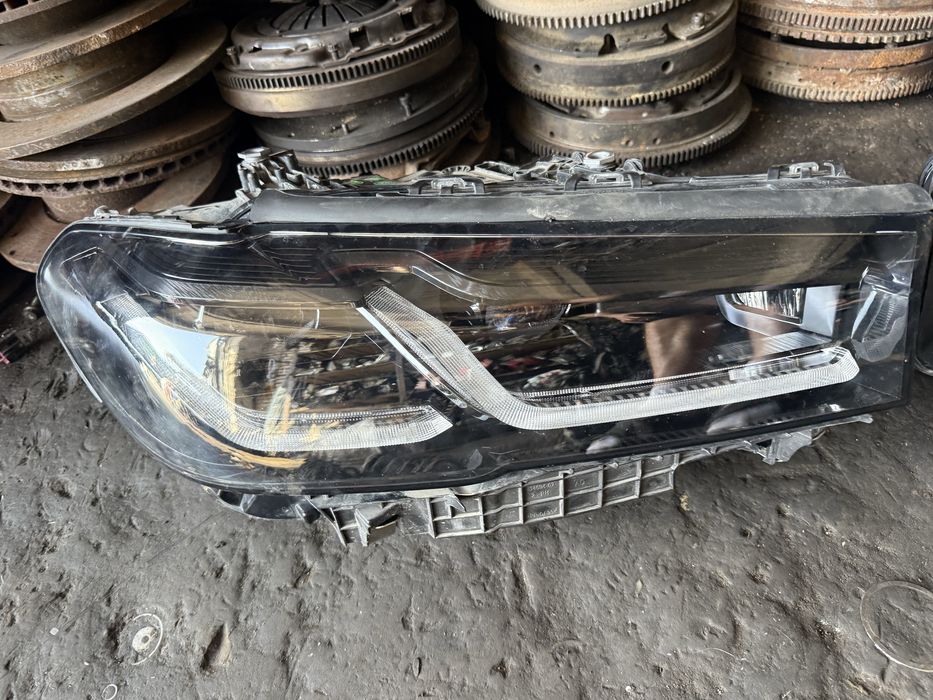 Продается фары на BMW G30