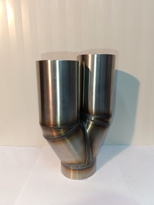 Изработвам накрайници за ауспуси по поръчка