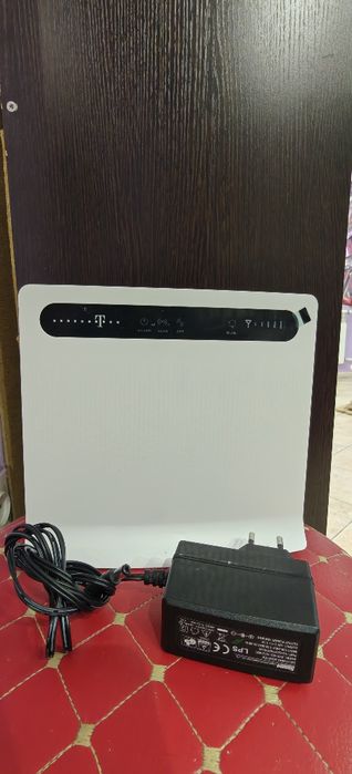 Продам WiFi роутер Huawei B593s-12!