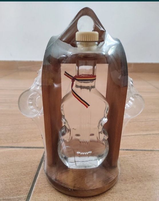 Suport lemn cu 2 pahare tip vioara