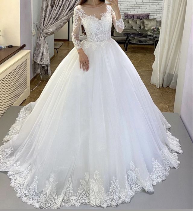 Свадебный плаьте