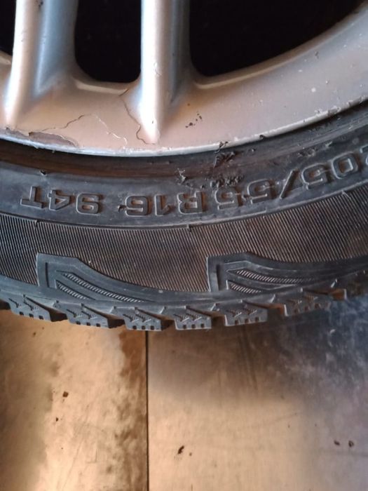 Продам диски с шинами