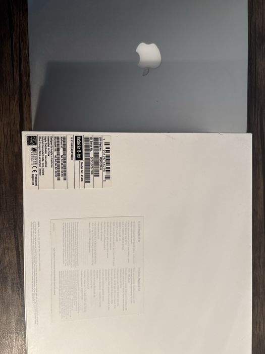 MacBook Air 13” 2013 • 8GB RAM • 128GB SSD • Stare foarte bună