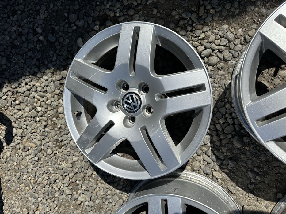 Jante originale 15 5 100 Wv Golf  Bora Polo Skoda Seat