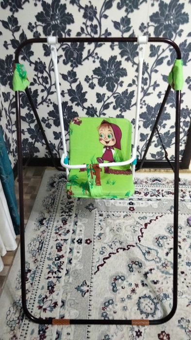 Срочно продам качелю