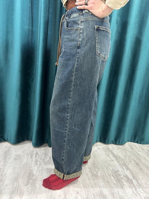 Джинсы новые качественные