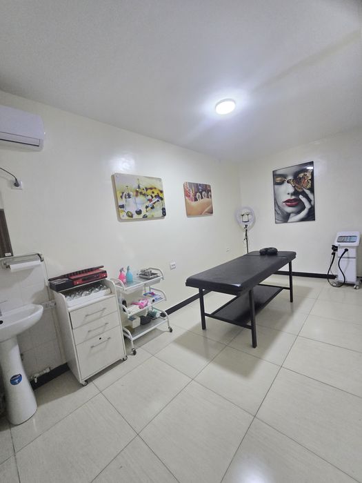 Кушетка сатылады срочно