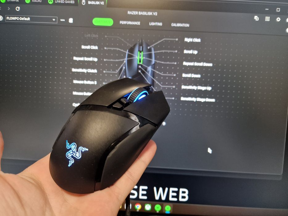 Mouse Gaming Razer Basilisk V2 - 20.000 DPI - Focus+ Optical Sensor
