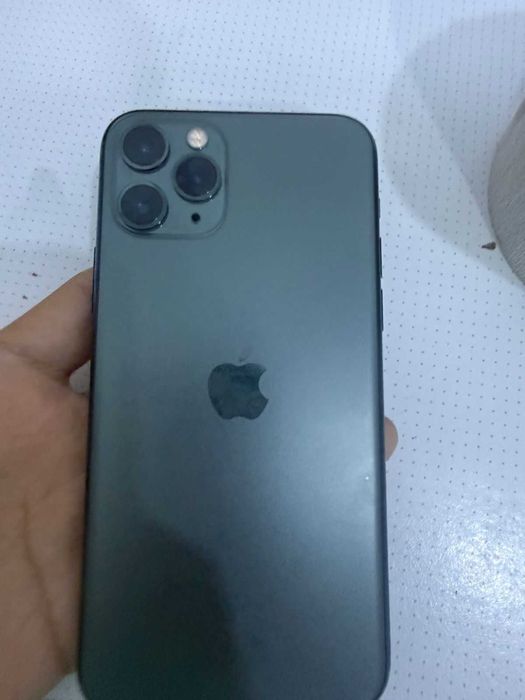 iPhone 11 pro %68 с коробкой
