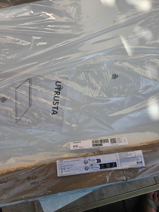 polita Cu aerisire IKEA