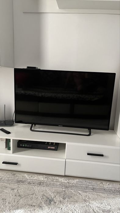 Продам плазму 109 см