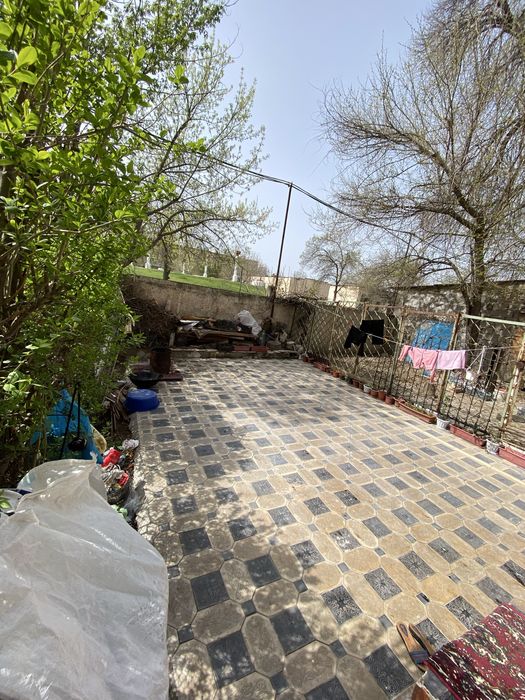 3 xonalik kvartira sotiladi 4 xona qilingan manzil Sagidana Parij