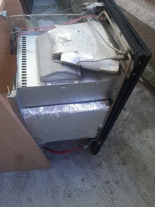 Cuptor cu gril  pentru rulota sau terasă