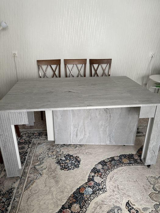 Стол трансформер , качество отличное , не соответствует размеру