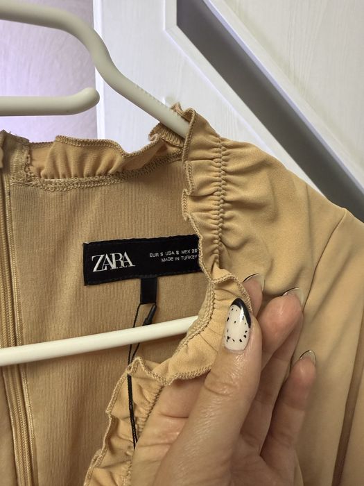 Боди ново с етикет ZARA