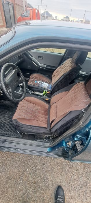 Продам Ауди 80 б4