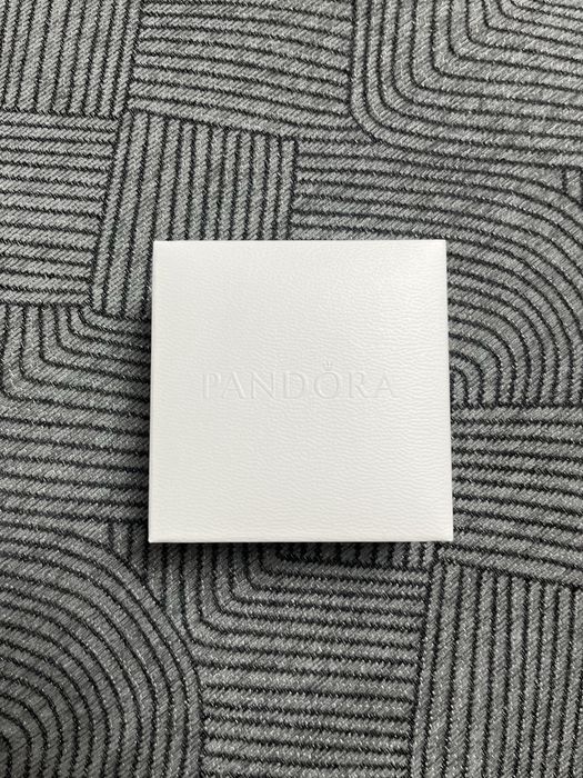 Продам колье Pandora