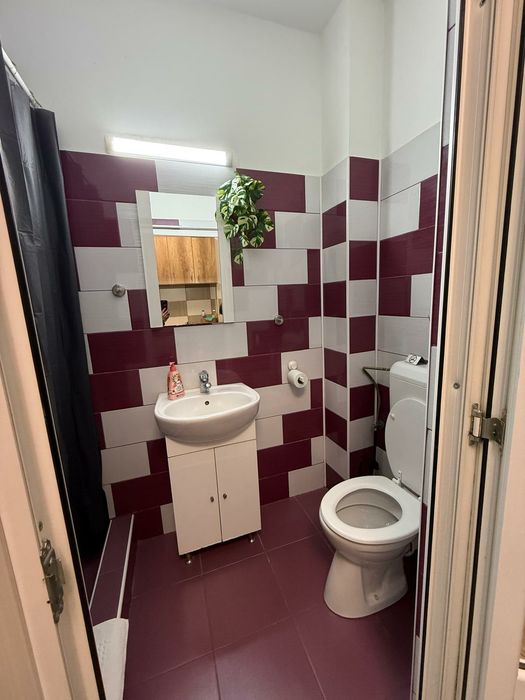 Închiriez garsoniera Regim Hotelier