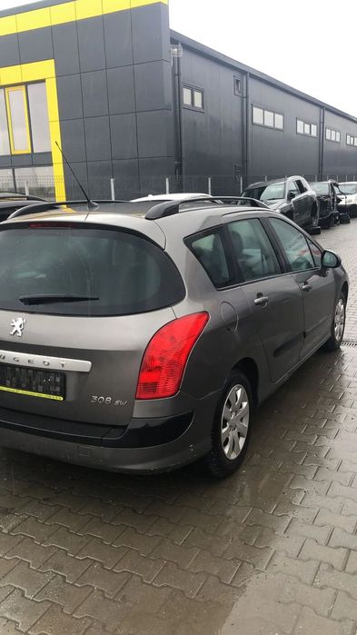 Dezmembram Peugeot 308 1.6 16V an fabr. 2009