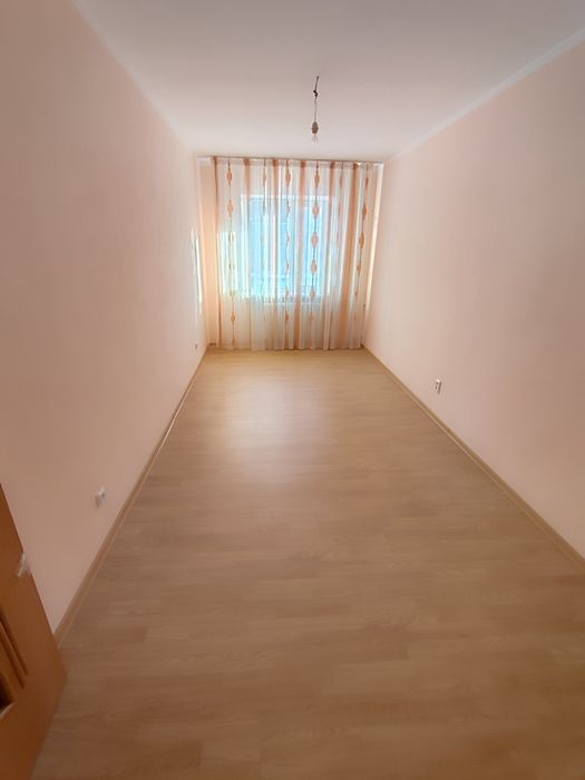 3-комн кв (1-40, 4 эт)