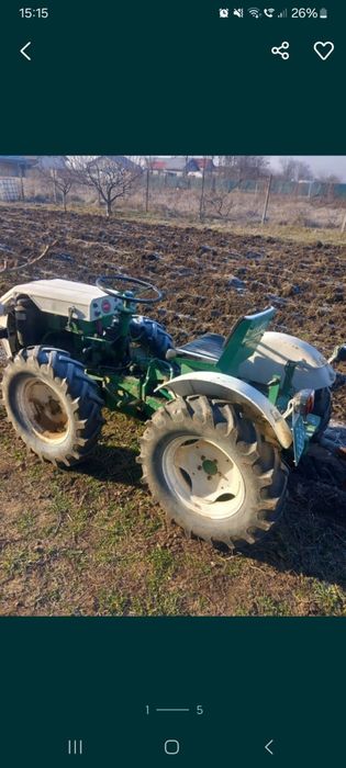 Vand tractor articulat