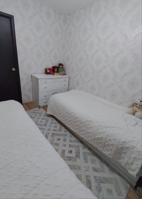 Продам 4комн кв хорошая уютная