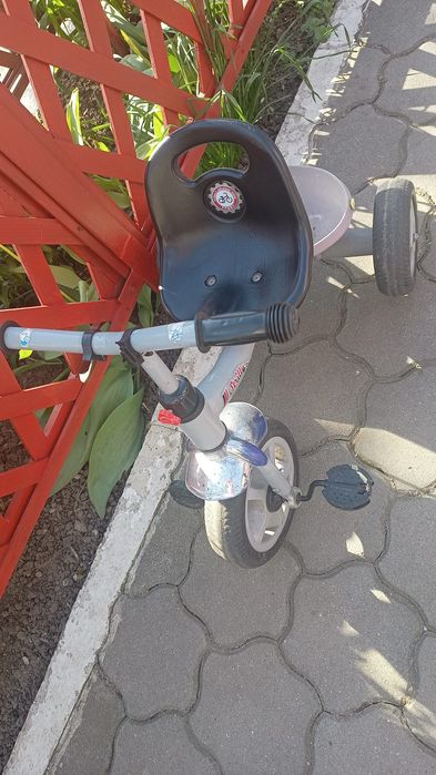 triciclete roman ' Auto, moto si ambarcatiuni ' OLX.ro