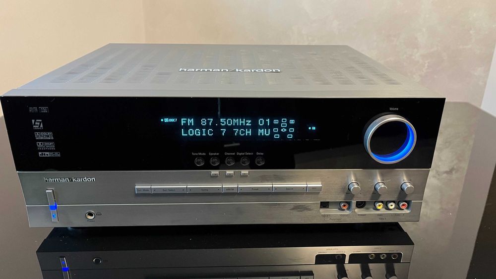 Harman Kardon AVR 235 reciver, logic 7, DTS, dolby digital