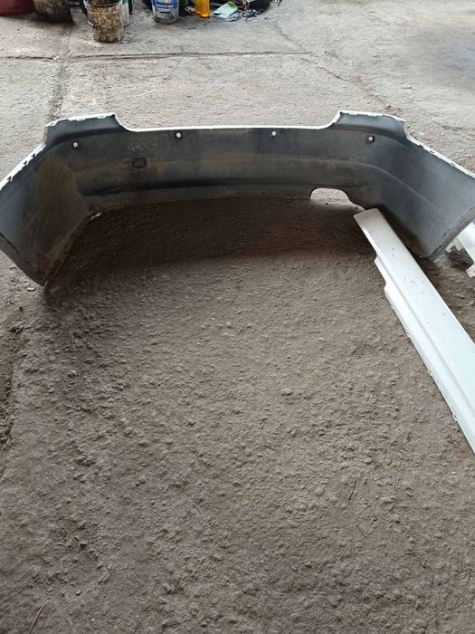 Брони и прагове за BMW E92