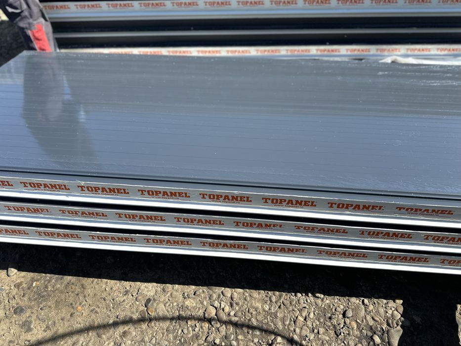 Panouri sandwich termoizolante perete si acoperis calitatea 1