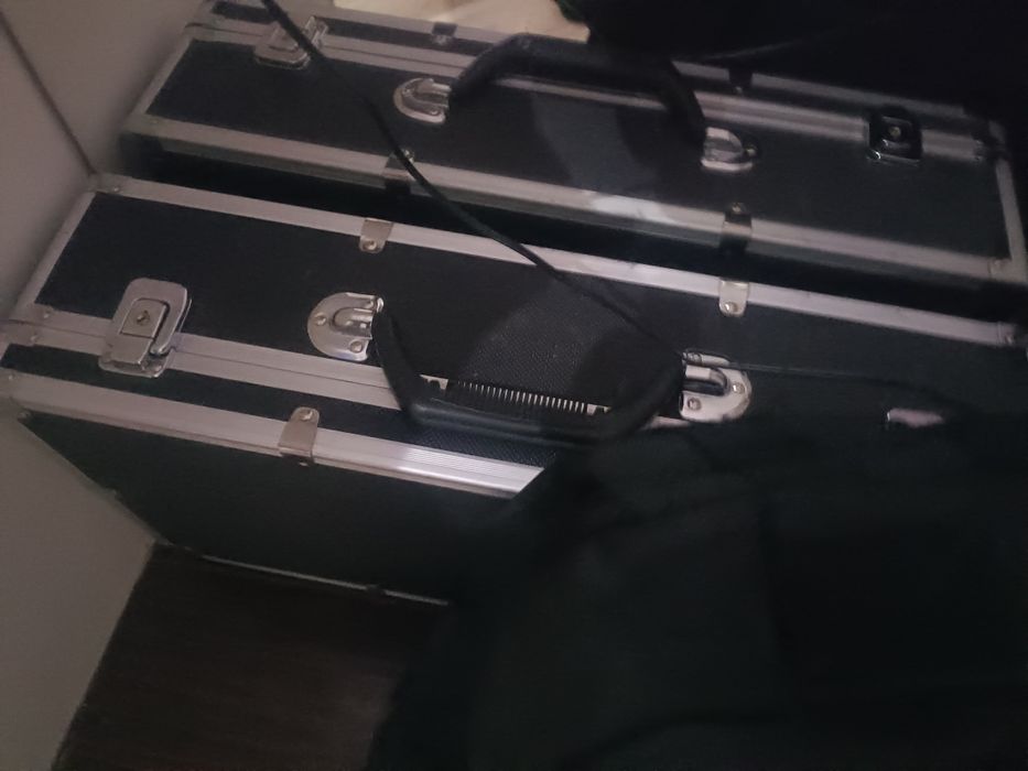 Музылкальный инструмент продам