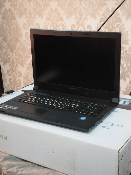 i3-6006U \\ GEN-6 \\ LENOVO \\ DDR-4\\4GB\\500GB\\Эк-15.6IPS\\3-4 соат