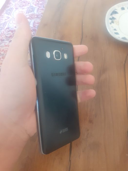 Айфон8+, самсунг ж5, мибанд4