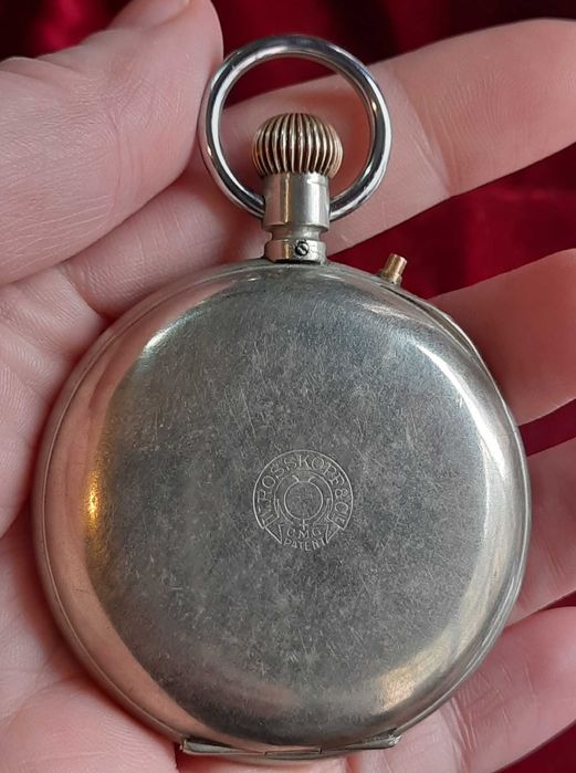 Швейцарски джобен часовник