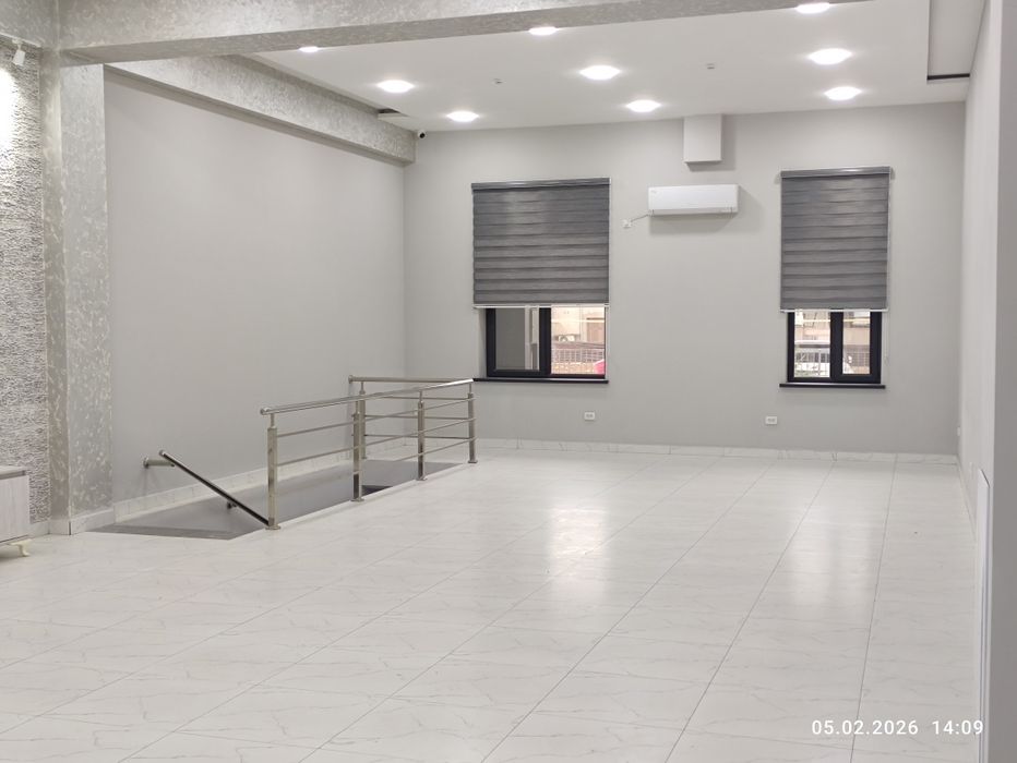 Pionerskaya ko‘chasida joylashgan 224 kv.m ofis ijaraga beriladi.