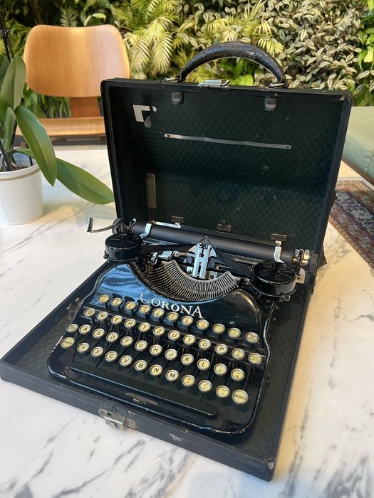 Masina de scris 1926 Corona 4 - complet functionala