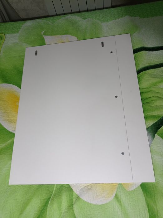 Зеркало настенное новое