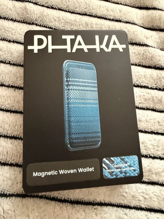 Продавам Woven Wallet Pitaka