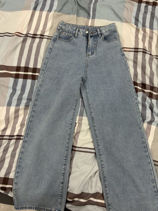 Продам новые джинсы