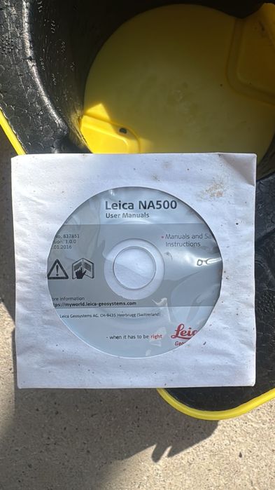 Нивилир Leica NA500