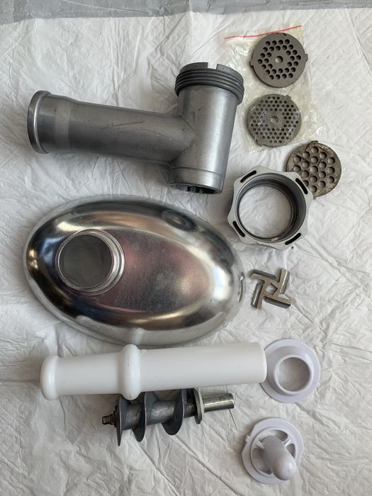 Masina de tocat electrica SERRENO