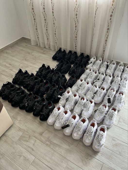 Versace Chain Reaction