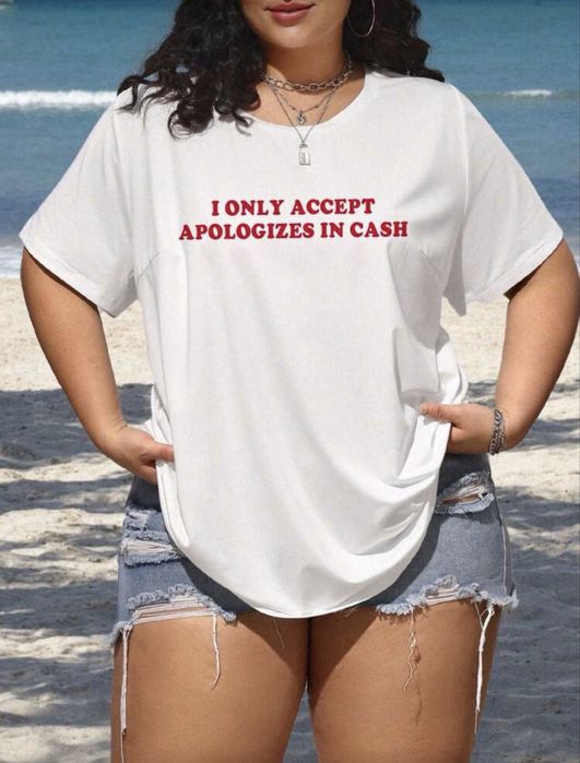 Бяла тенсика с надпис. Размер EU 56/58