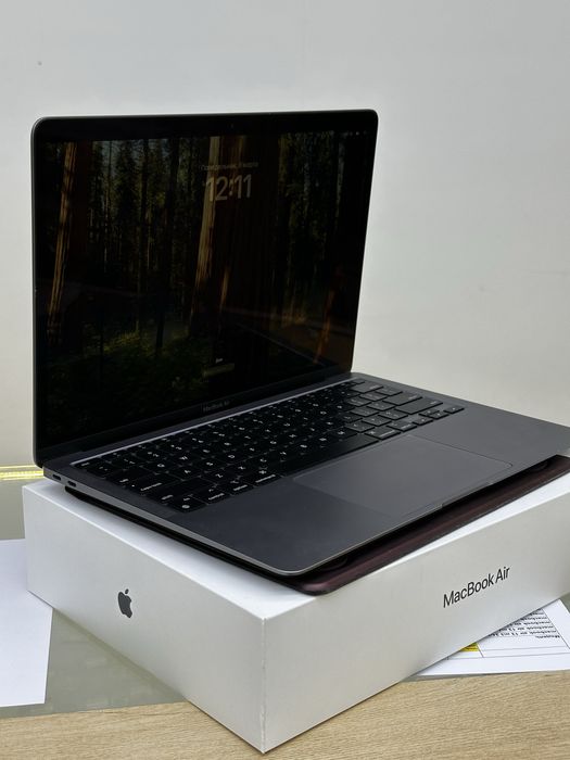 Macbook air 13 в магазине icom