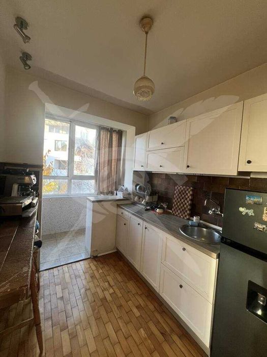 Дава се под наем Многостаен апартамент в Пловдив, Младежки Хълм - 118 кв.м за 548.25 € - Снимка #5