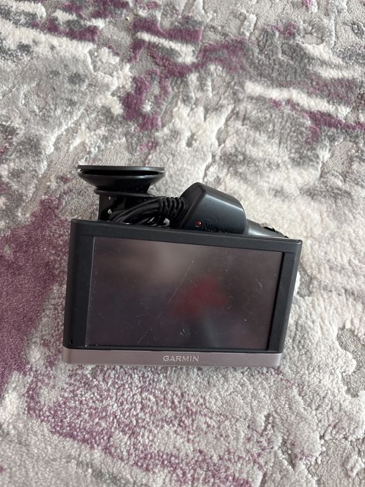 Vând Gps Garmin.