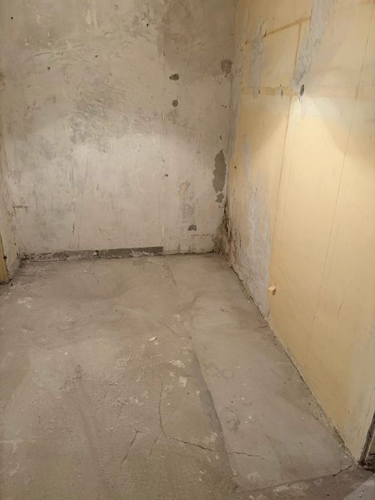 Предлагаме къртене,почистване и извозване на строителни материали.