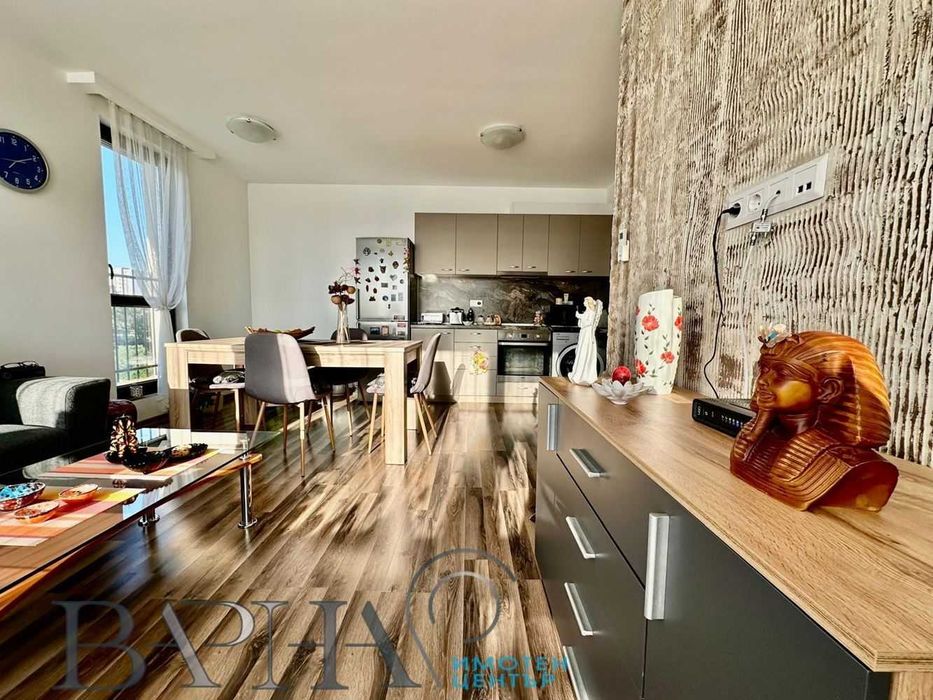 Дава се под наем Тристаен апартамент в Варна, Младост 1 - 100 кв.м за 548.25 € - Снимка #5